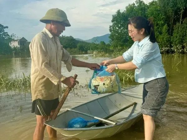 Blue Sky cùng miền bắc chung tay vượt qua bão lũ