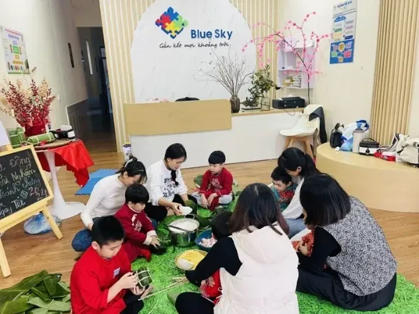 Hệ thống giáo dục Blue Sky các cơ sở cùng nhau hối hả đón tết