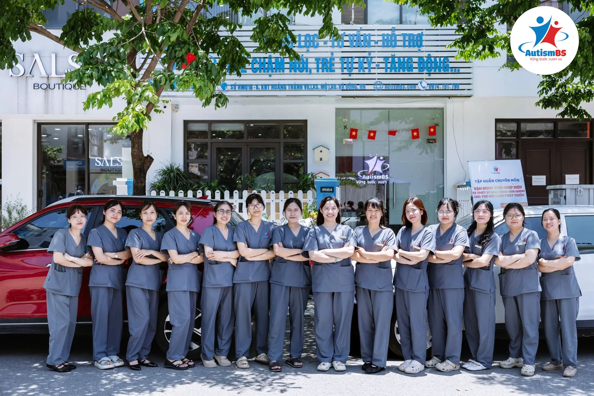 Môi trường học tập an toàn, thân thiện và phù hợp với trẻ.