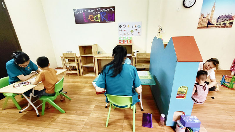 Tại sao can thiệp cá nhân 1-1 lại quan trọng với trẻ tự kỷ