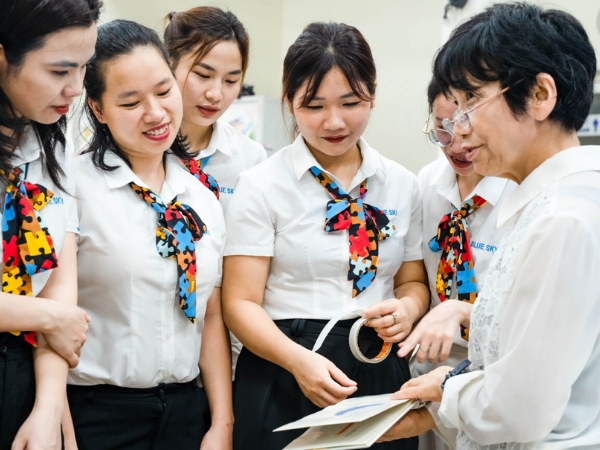 Hội thảo chuyên môn phát triển ngôn ngữ cho trẻ rối loạn phát triển qua kể chuyện Ehon