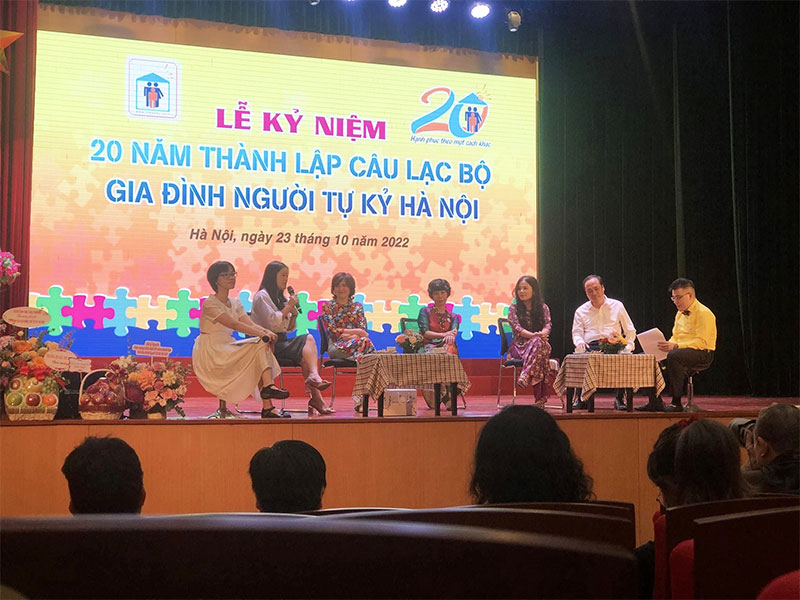 Dấu ấn tháng 10